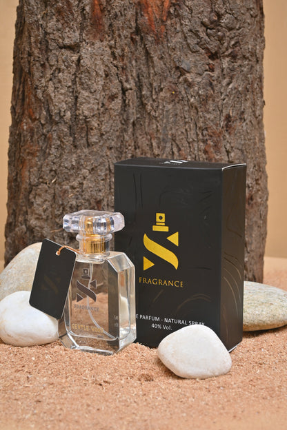 Gentle Wood is inspired by White Oud